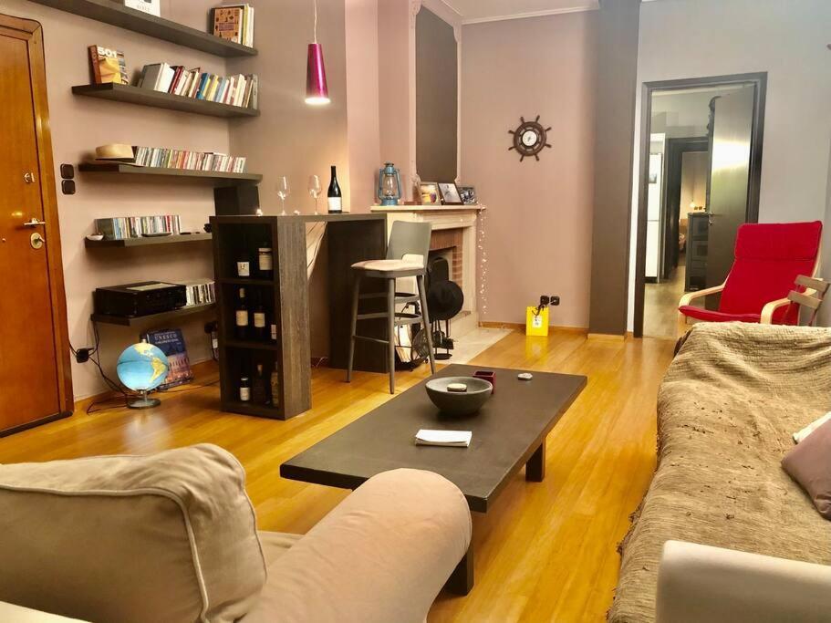 Cozy Loft With Jazz Notes In Kolonaki Apartman Athén Kültér fotó